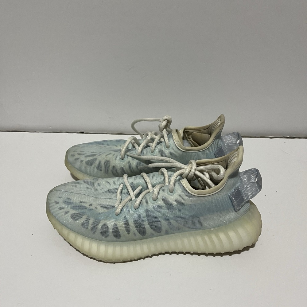 Adidas‎ Yeezy Boost 350 V2 Mono Men's 4.5/ Women's 6
